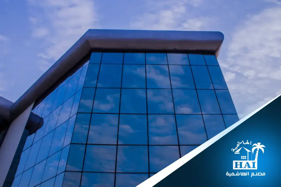 ما هو زجاج الاستركشر