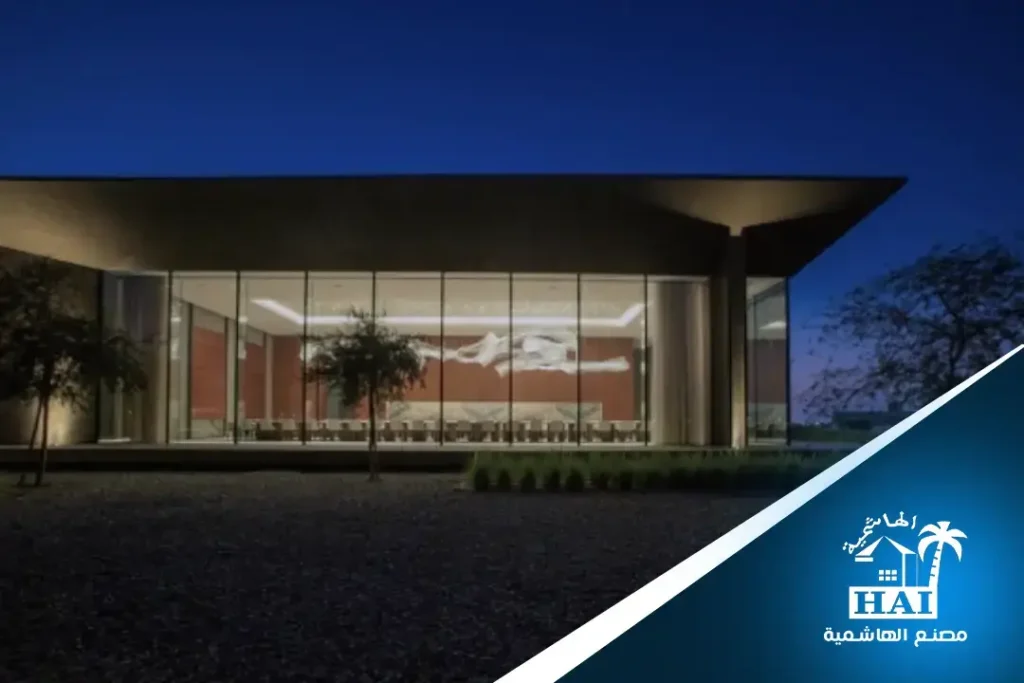 زجاج واجهات المجالس